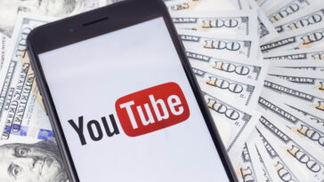 youtube-lowers-monetization-requirements-for-youtubers