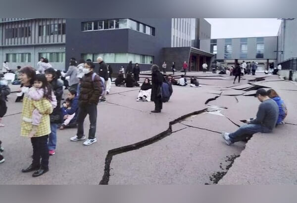 japan-earthquake-in-forces-thousands-to-seek-shelter-over-night